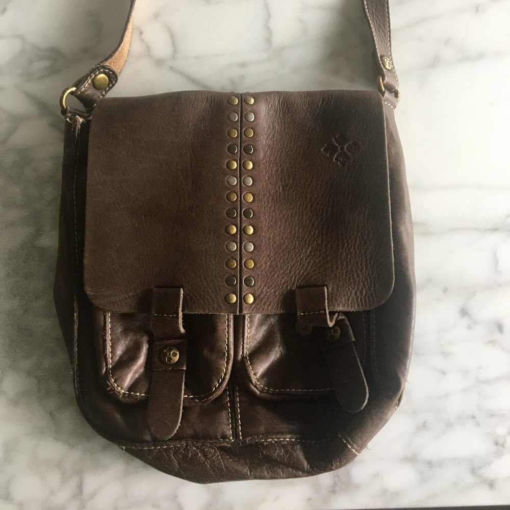 Patricia Nash Armeno Studded Crossbody Messenger Bag Brown Leather Retail $249